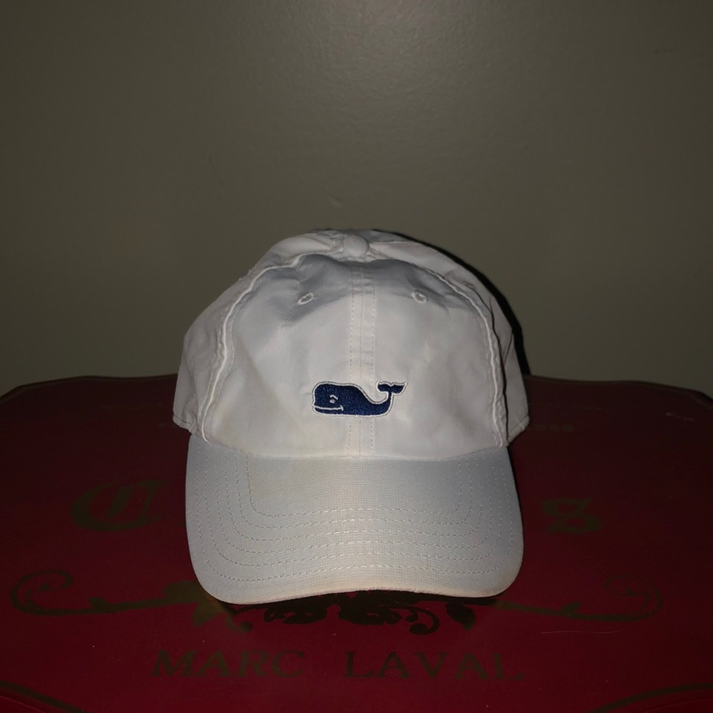 Vineyard Vines Hat